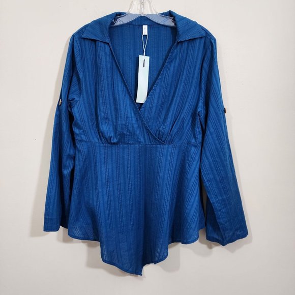 Dressfo NWT faux wrap front tab sleeve v-neck blouse woman's size 10 - Picture 2 of 10